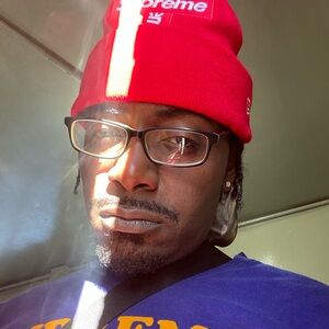 Meet your Posher, Adonis